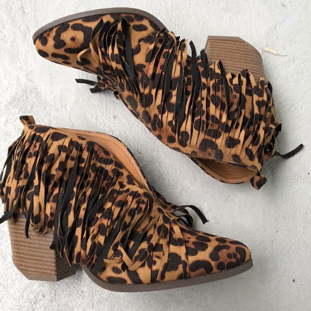 Beast fashion boots
